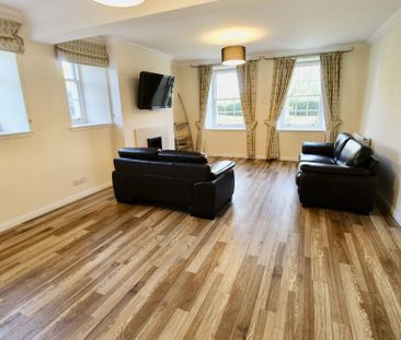 3 bedroom semi-detached house to rent - Photo 1