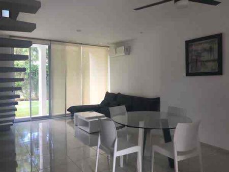 Hermoso Loft amueblado, en privada con alberca y area comun - Photo 2