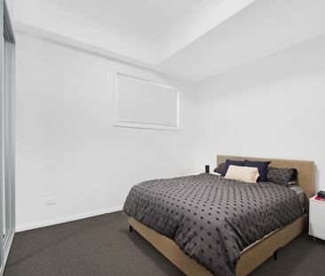 One Bedroom Apartment Plus Study in Ideal Location - Photo 5