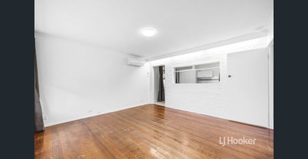 Bright, Spacious, and Ideally Positioned for Lifestyle! APPLICATIONS NOW OPEN - Photo 4