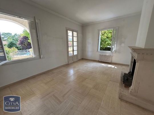 Location Maison 6 pièces 169m² ST SULPICE DE ROYAN 17200 - Photo 1