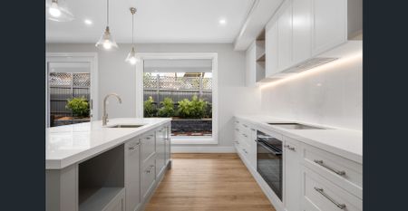 Delightful Dual-Occupancy Home in Dural - Photo 5