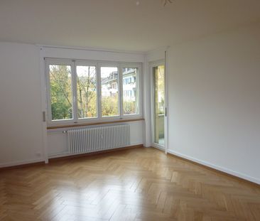 Charmante 3-Zimmer-Wohnung mit Balkon in Bern – sofort verfügbar - Photo 1