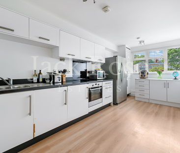 2 bedroom apartment to rent - Photo 2 | Rentumo