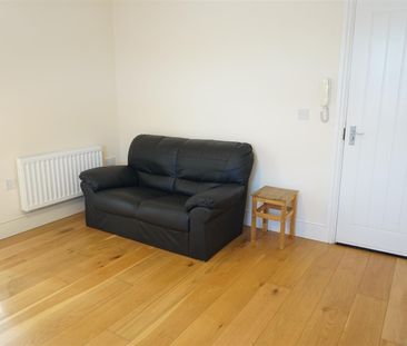 Evesham Road, Redditch - Photo 2