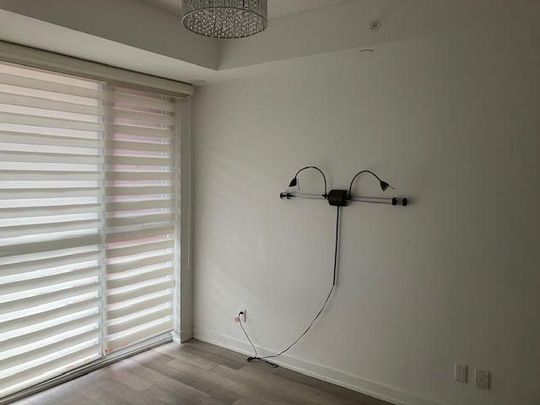 For Lease - 5240 Dundas Street Unit# B215, Burlington, Ontario - Photo 1