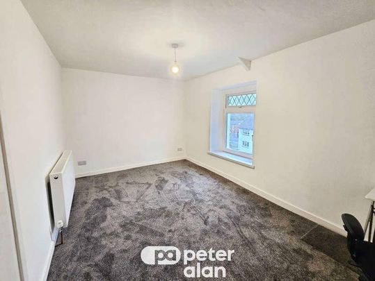 Jones Terrace, Swansea, SA1 - Photo 1