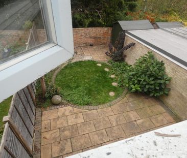 3 bedroom semi-detached house to rent - Photo 3