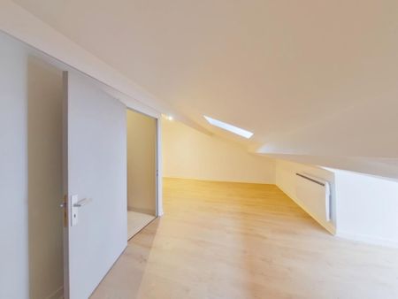 Location Appartement 4 pièces 85m² POITIERS 86000 - Photo 5