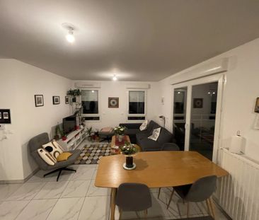 Location Appartement 3 pièces 60m² SALLANCHES 74700 - Photo 2