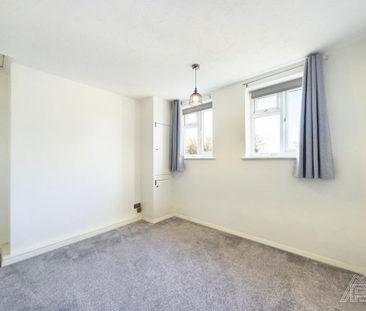 2 bedroom end of terrace house to rent - Photo 6