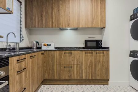 Carrer del Rosselló, Barcelona, Catalonia 08008 - Photo 4