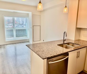 For Lease - 128 GROVEWOOD Common Unit# 132, Oakville, Ontario - Photo 5