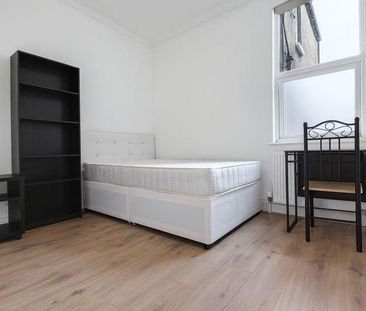 House share to rent - Photo 4