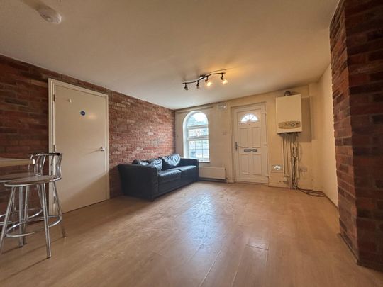 1 Bedroom Flat To Let - HP12 - Photo 1