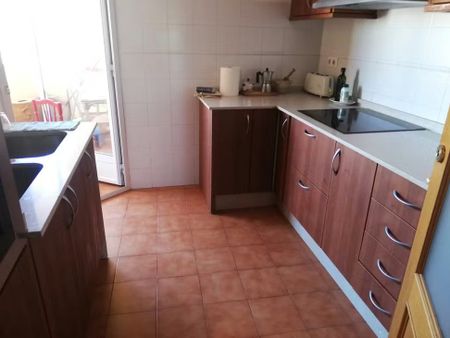 Calle Lanzarote, Valencia, Valencian Community 46011 - Photo 4