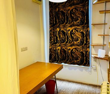 1 Bed Flat, Coldharbour, SW9 - Photo 2