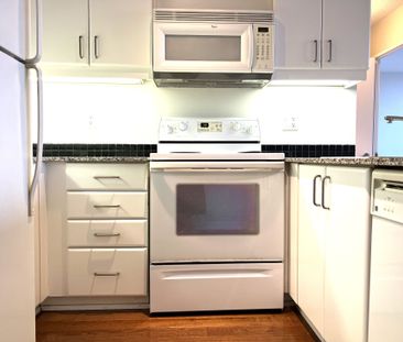 For Lease - 33 Sheppard Avenue Unit# 2411, Toronto, Ontario - Photo 5