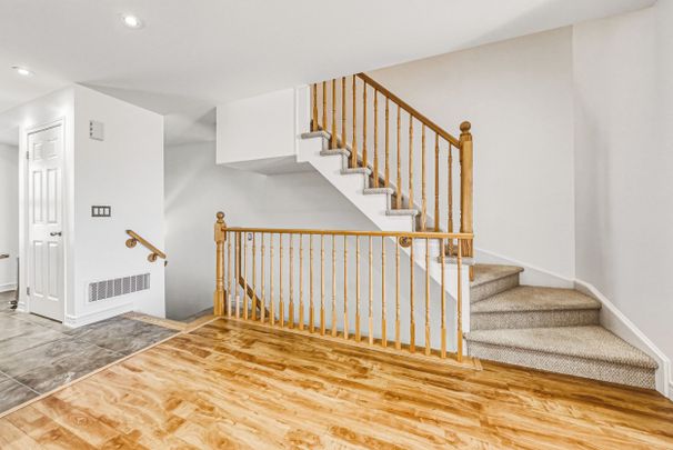 For Lease - 1380 Costigan Road Unit# 52, Milton, Ontario - Photo 1