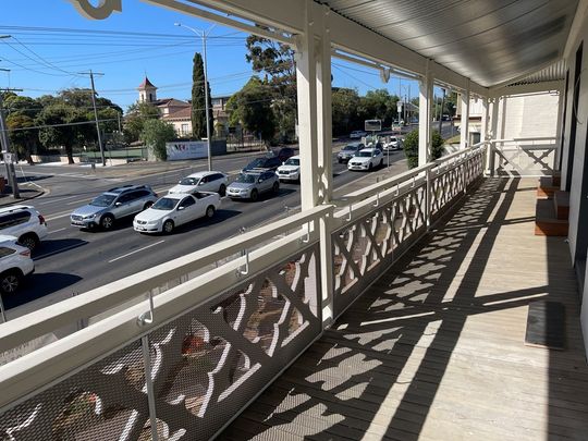 9-bedroom shared house, Latrobe Terrace - Photo 1