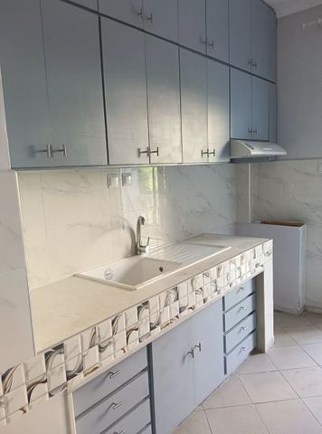 Διαμέρισμα για ενοικίαση Κέντρο (Καλαμαριά) - Photo 2