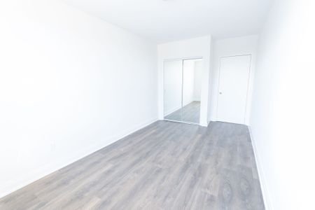 For Lease - 29 Upper Canada Drive Unit# 304, Toronto, Ontario - Photo 3