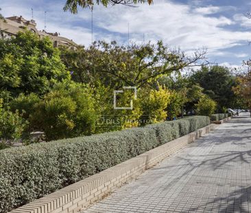 3 Bedroom apartment for rent in Ciudad de las Ciencias, Valencia - Photo 5