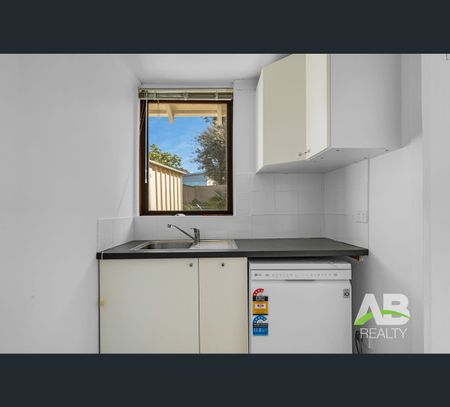 14 Paltara Way, Wanneroo, WA 6065 - Photo 5