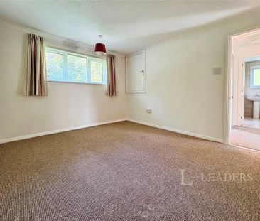 2 bedroom property to rent Bishops Close, NR7 - Photo 4
