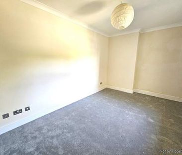 1 bedroom property to rent in Rhos on Sea - Photo 1