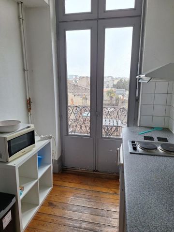 Location Appartement 2 pièces 41m² BORDEAUX 33800 - Photo 5