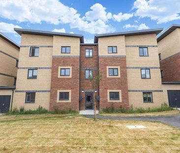 Ainger Close, Aylesbury, HP19 - Photo 2