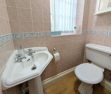 3 bedroom detached house to rent - Photo 6