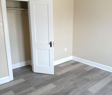 For Lease - 10 Beech Street Unit# Upper Unit, St. Catharines, Ontario - Photo 2