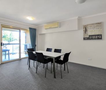 Coastal Living in a Secure 3-Bed Apartment - Photo 2