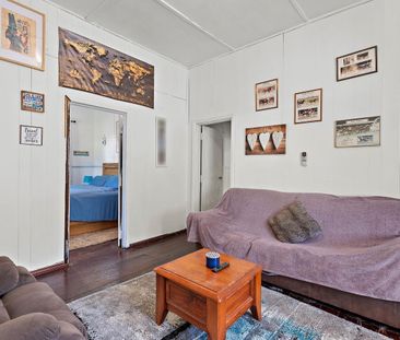 RURAL ESCAPE WITH SPACE, SHED & ORIGINAL HOME - Photo 2