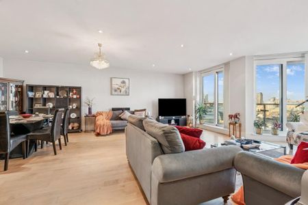 3 bedroom flat to rent - Photo 2