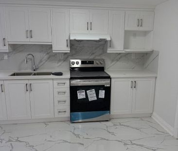 For Lease - 1286 Apollo Street, Oshawa, Ontario - Photo 6