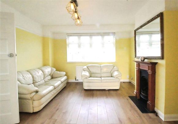 3 bedroom detached house to rent - Photo 1