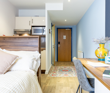 Studio to rent - Photo 1