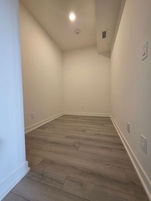 For Lease - 3079 Trafalgar Road Unit# 1201, Oakville, Ontario - Photo 1