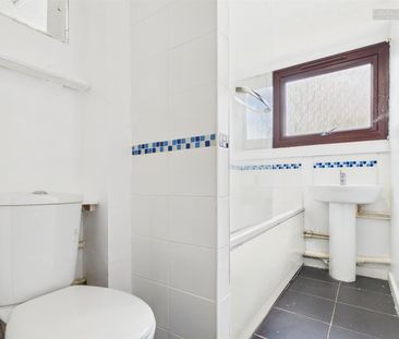 Ashfields, Peterborough, Peterborough, PE3 6DJ - Photo 2