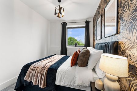 vantage house - Photo 4