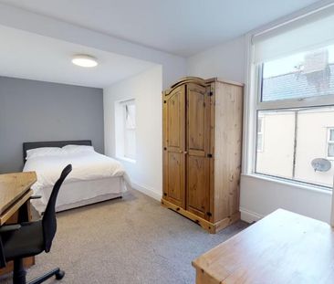 Hill Park Crescent, Plymouth - Photo 2