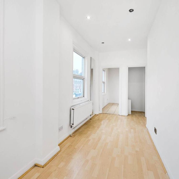 Coldharbour Lane, London SE5 - Photo 1