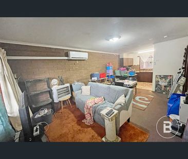 4/2 Weemala Avenue, Delacombe, Vic 3356 - Photo 3