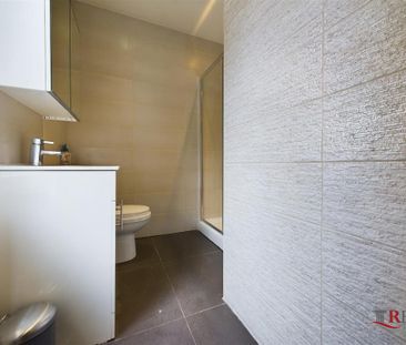 House share to rent - Photo 6