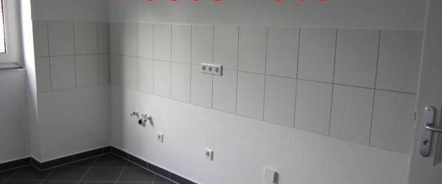 Großzügige 2-Zimmer-Wohnung mit Balkon - Foto 1