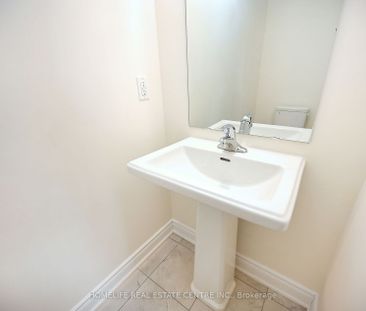 For Lease - 3412 Mosley Gate, Oakville, Ontario - Photo 2