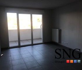 T2 AVEC TERRASSE ET PARKING - Photo 4